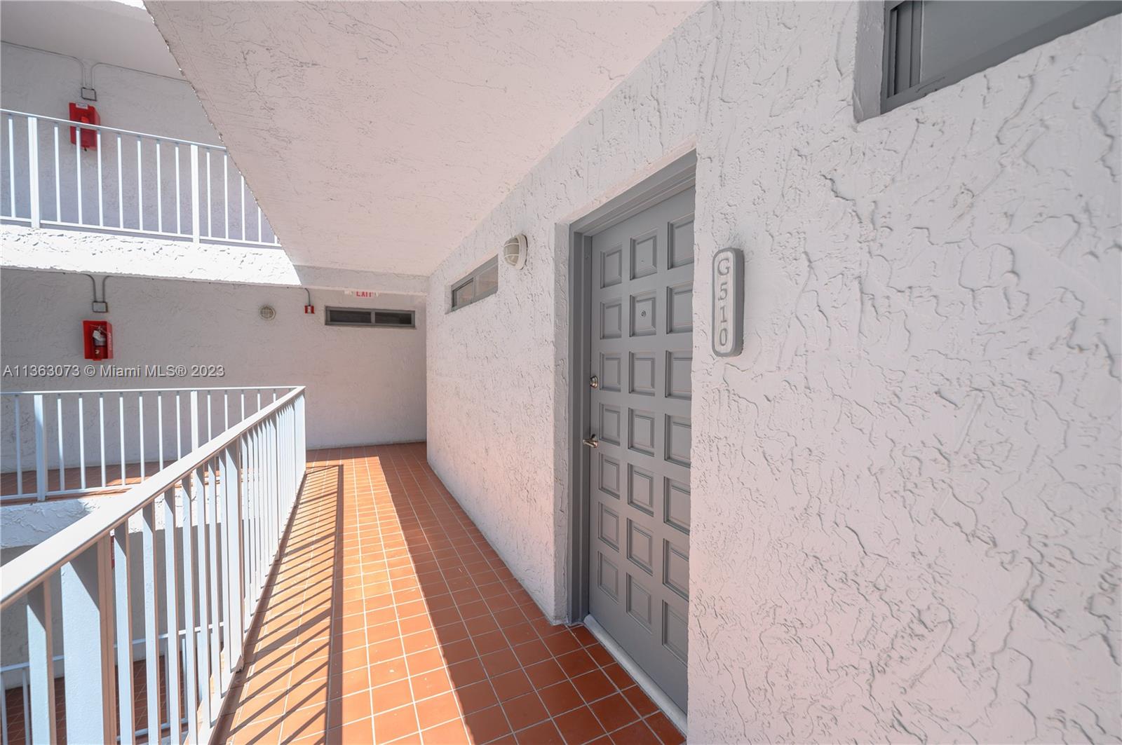 650 NE 64th St Unit: G510