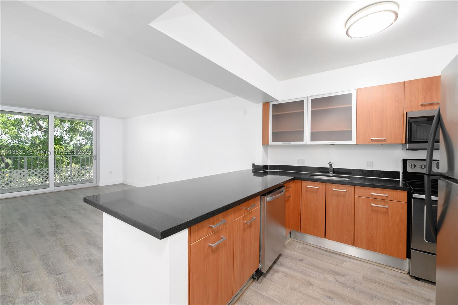650 NE 64th St Unit: G510