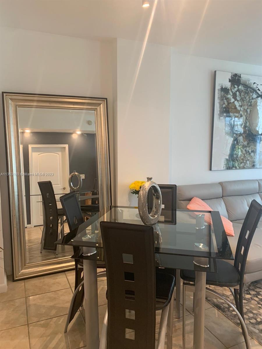 7350 SW 89th St Unit: 307S