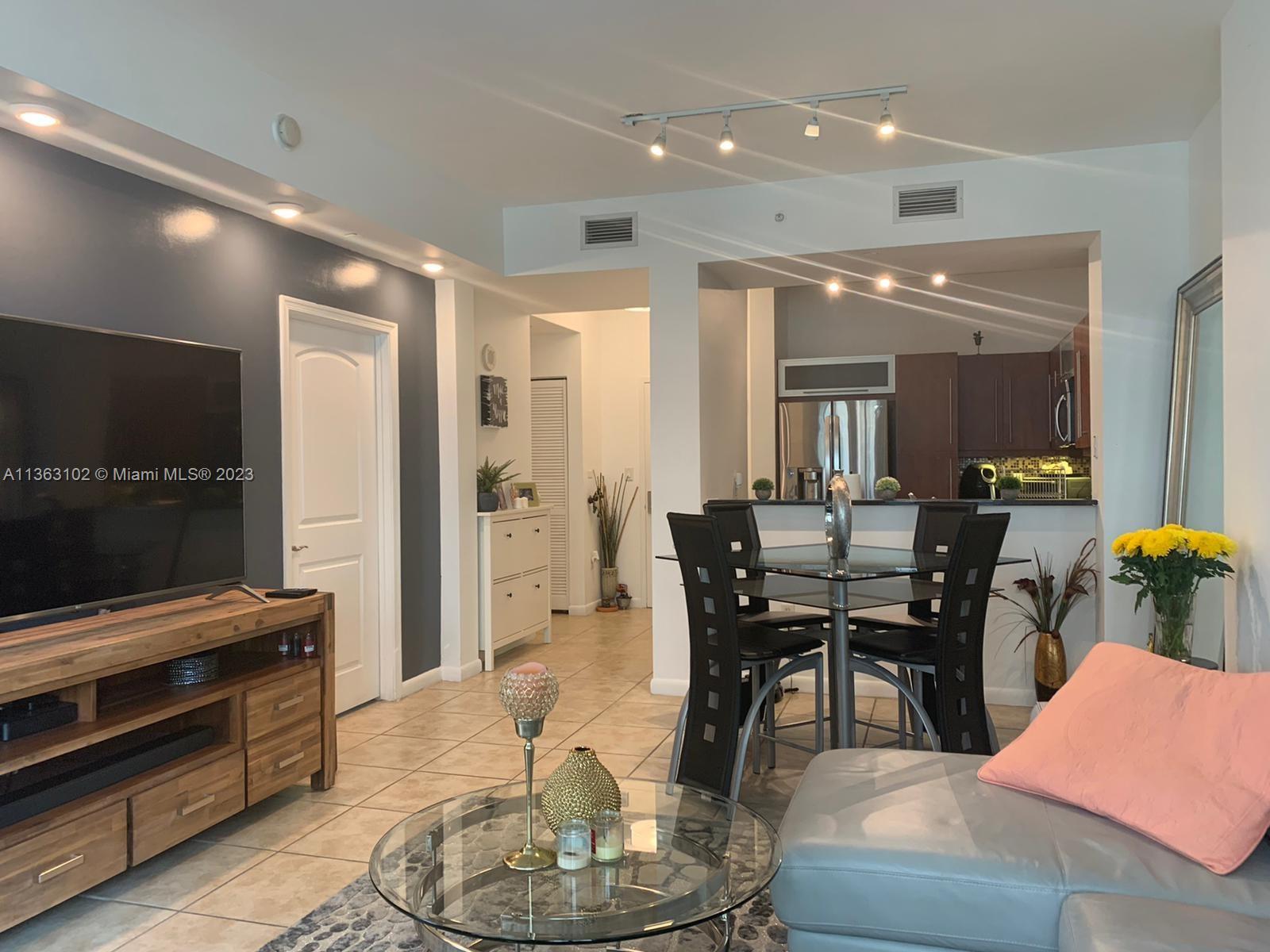 7350 SW 89th St Unit: 307S