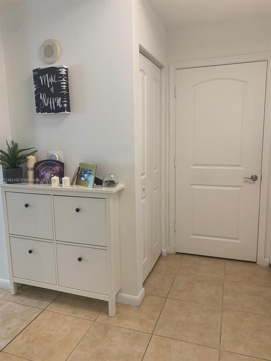 7350 SW 89th St Unit: 307S