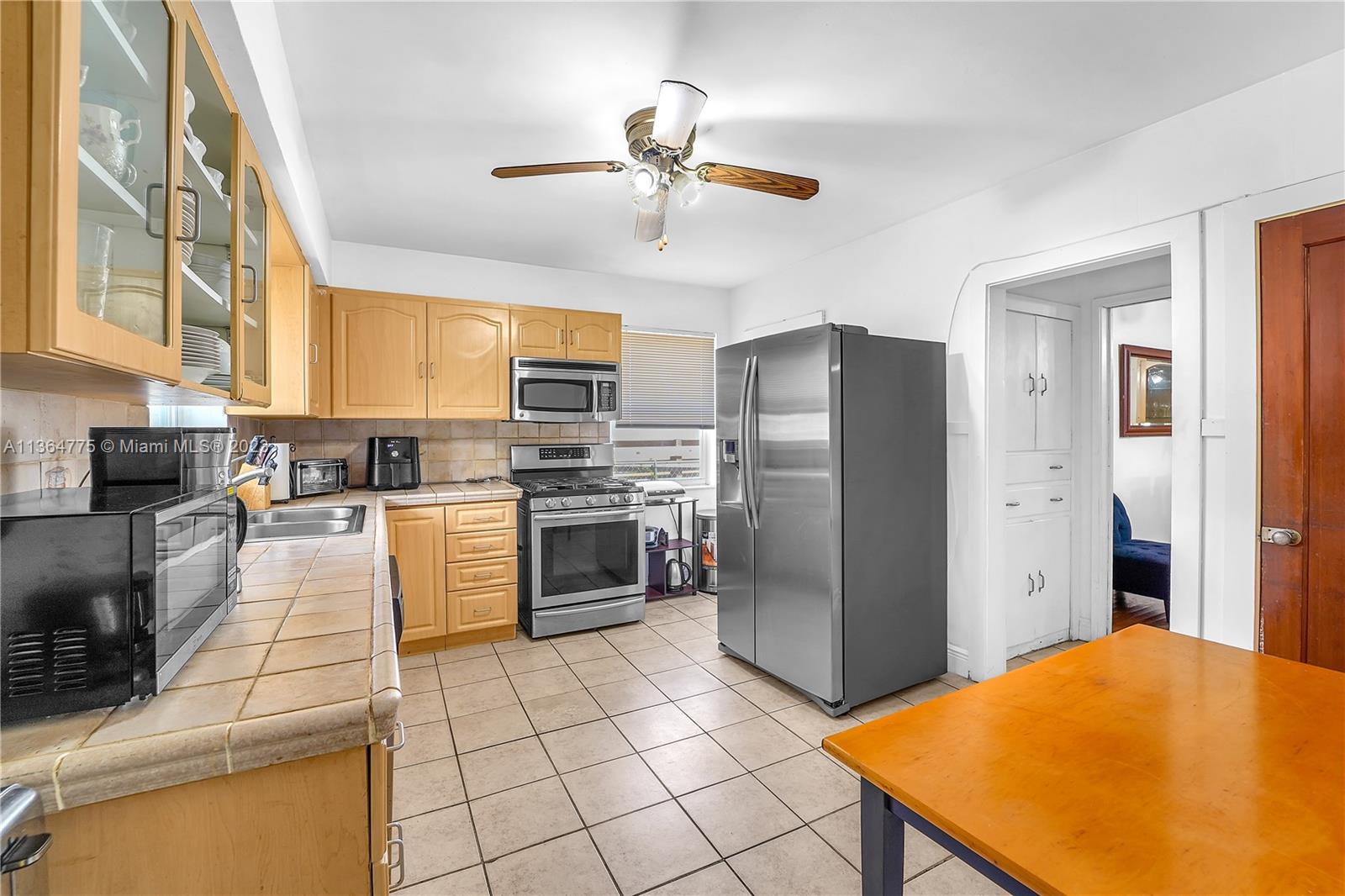 1 NE 86th St