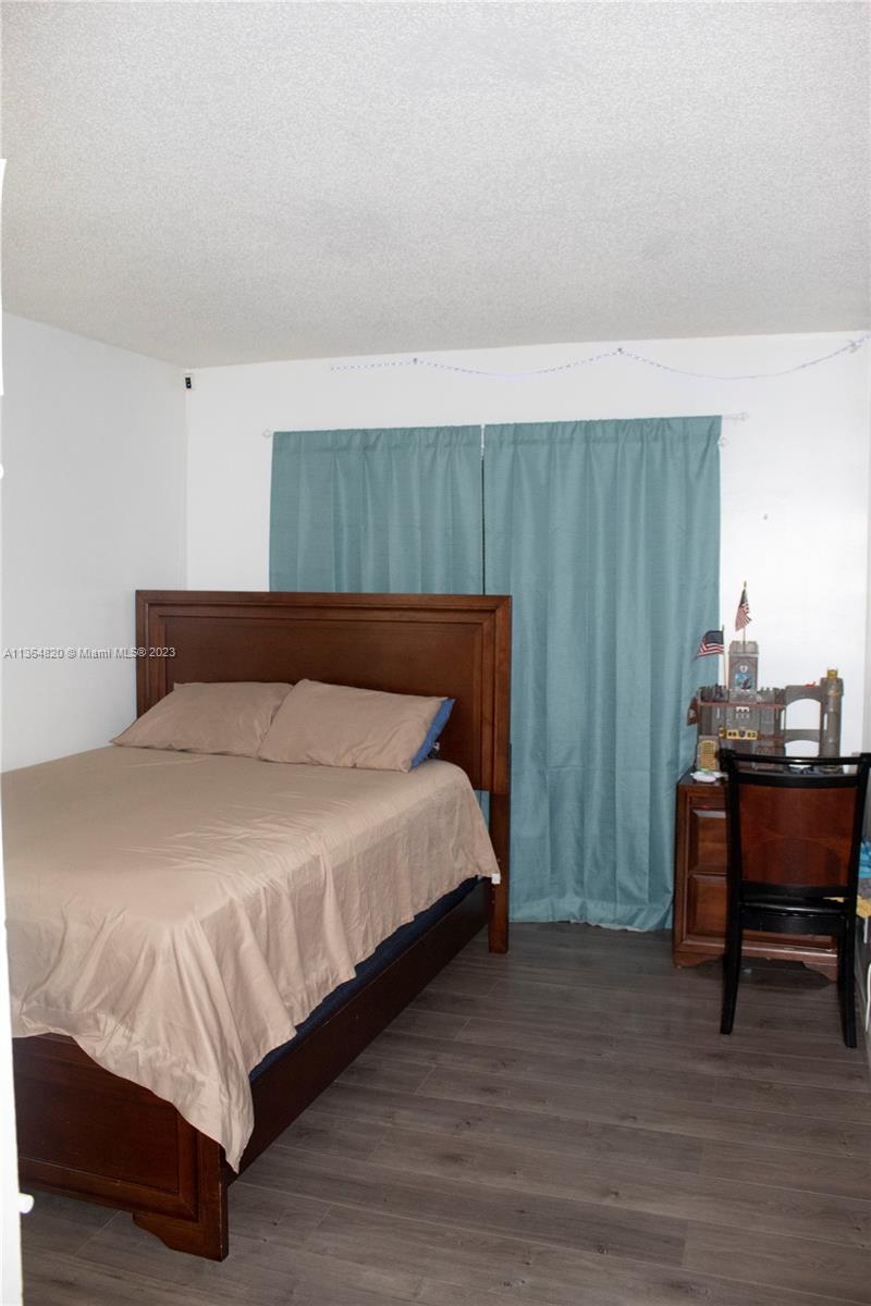 4137 NW 88th Ave Unit: 102