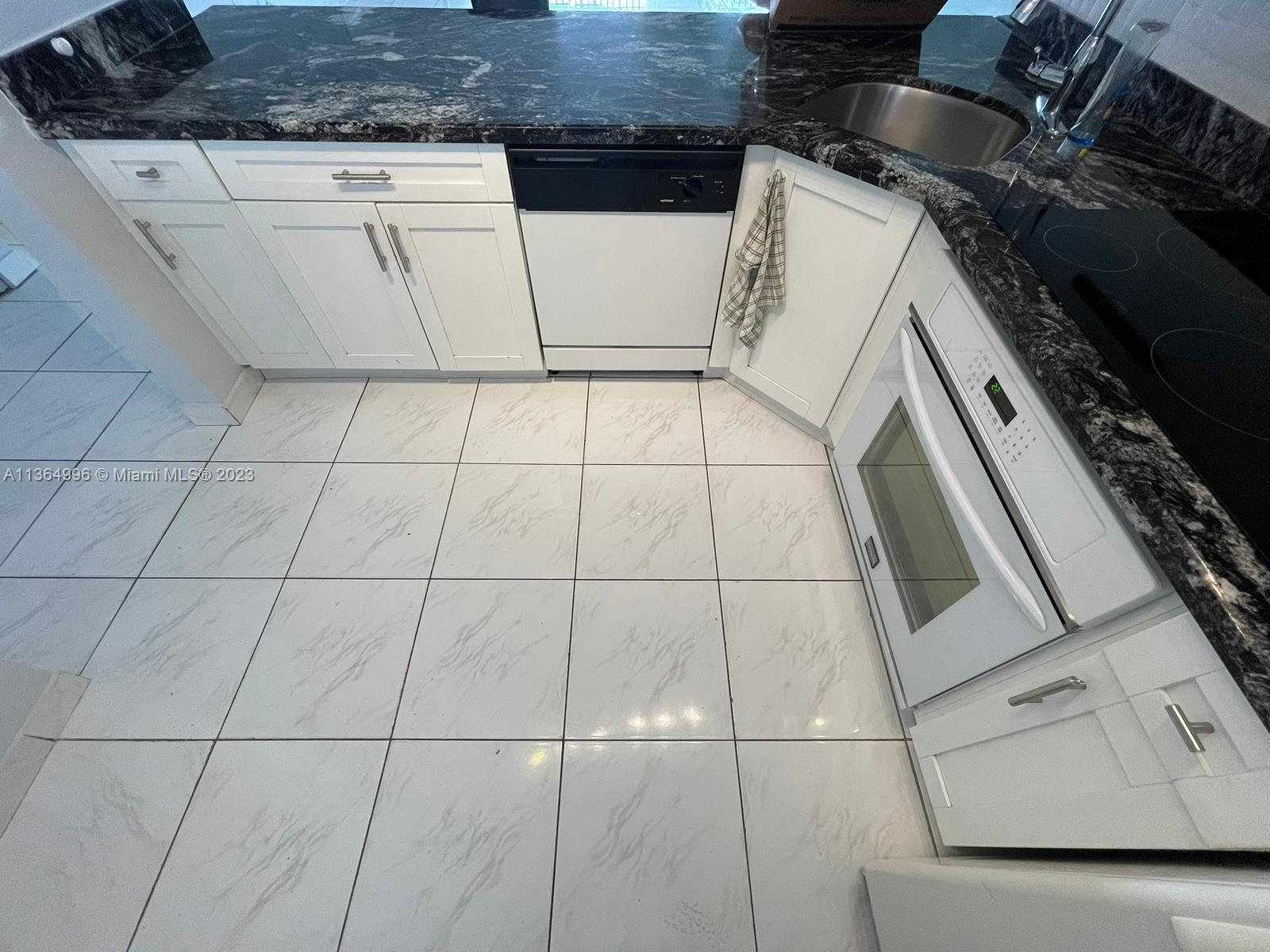 461 NW 107th Ave Unit: 205