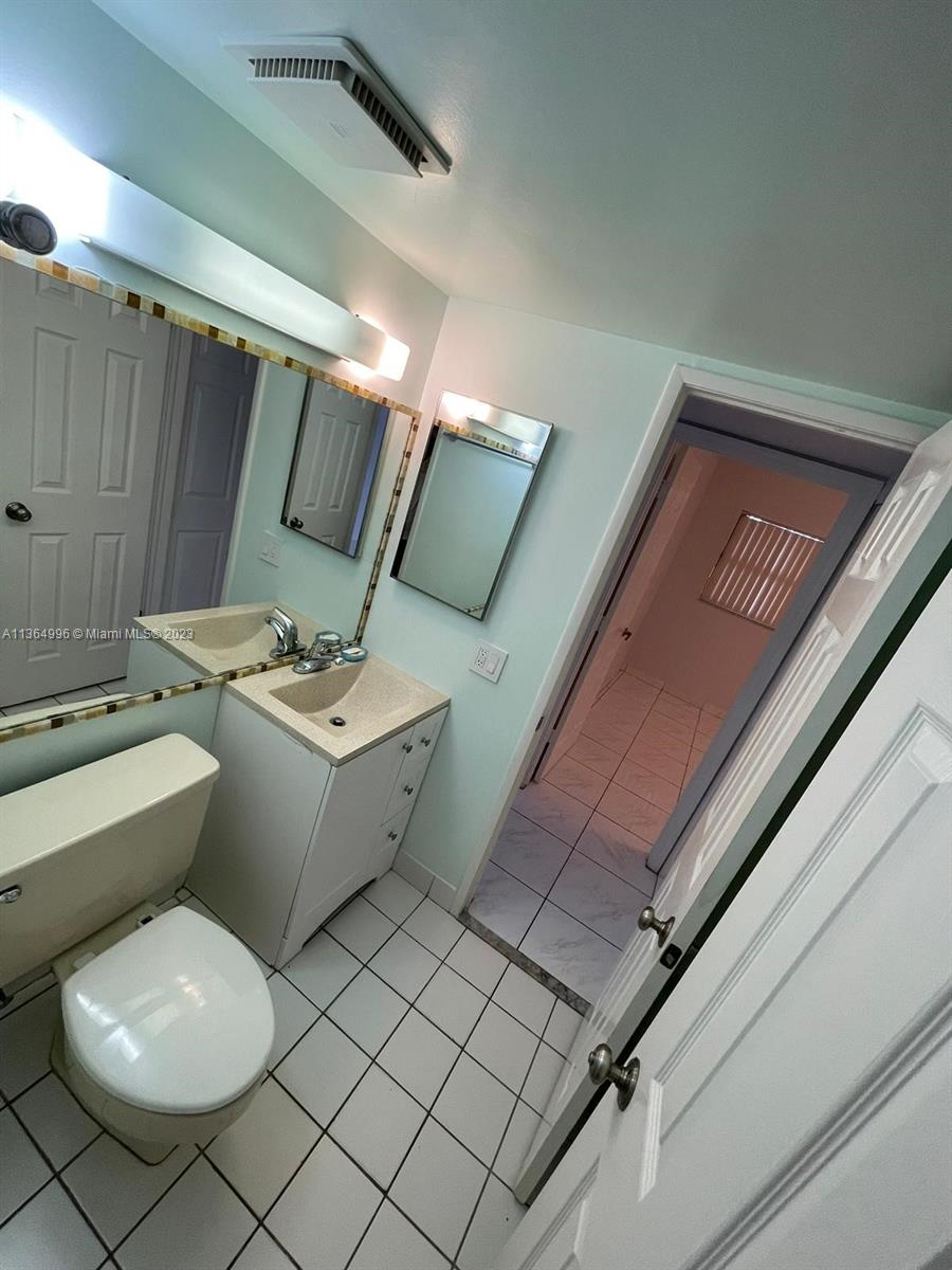 461 NW 107th Ave Unit: 205
