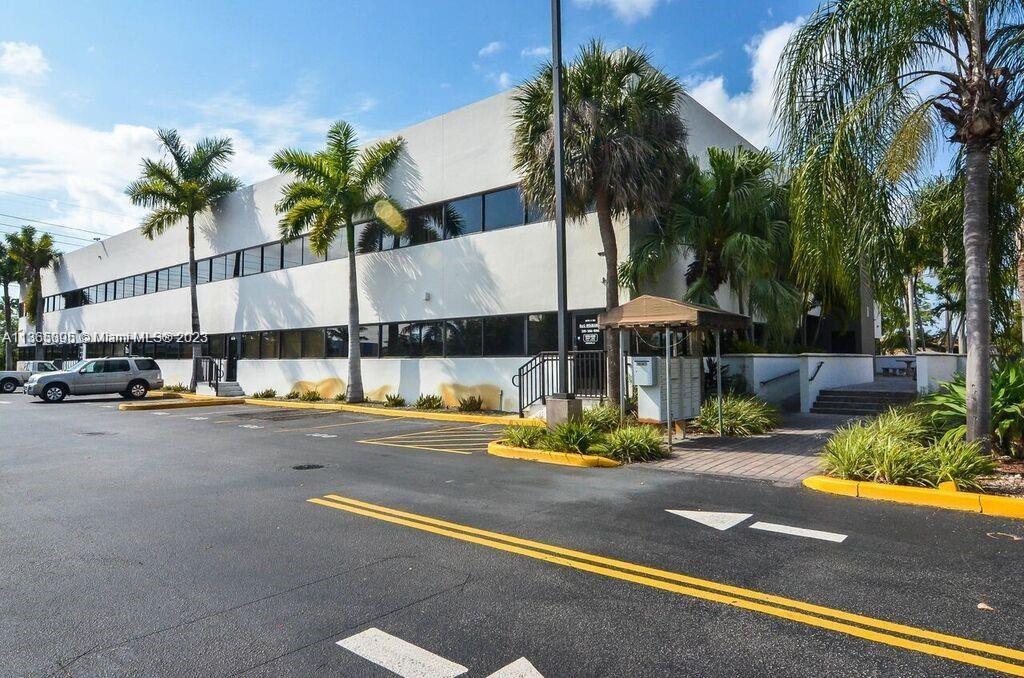 5600 SW 135th Ave Unit: 110