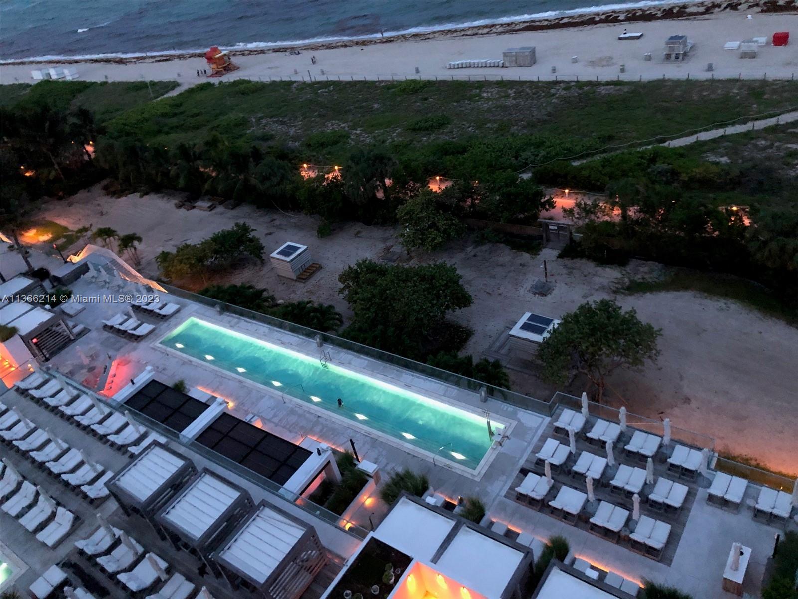 2301 Collins Ave Unit: 533