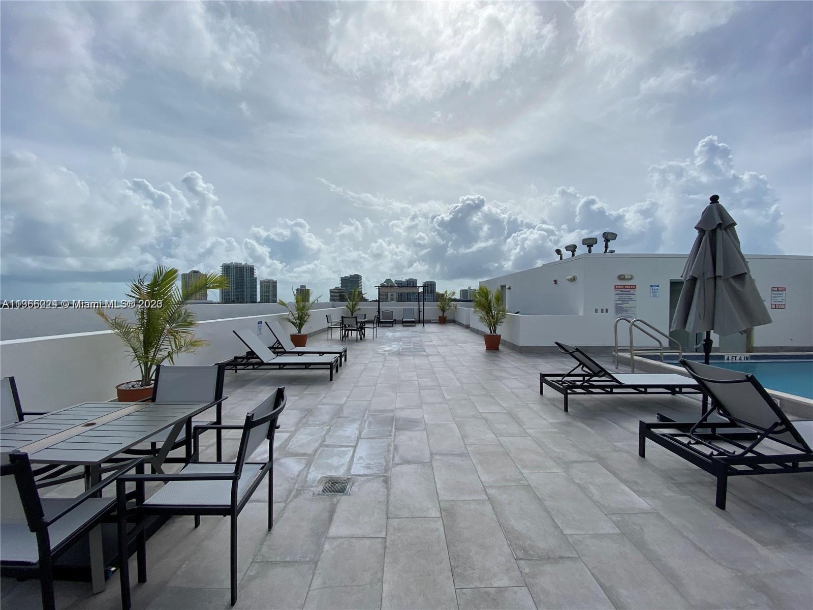 2740 SW 28th Ter Unit: 705