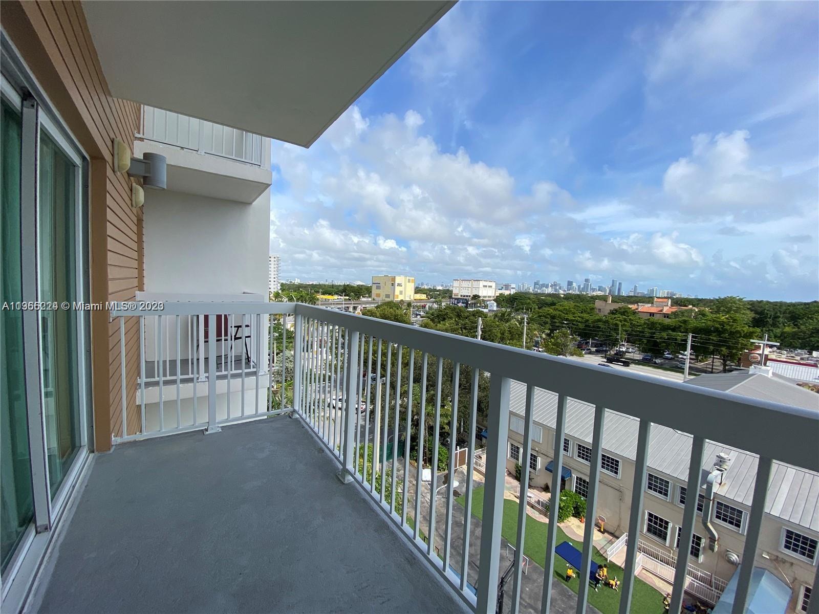 2740 SW 28th Ter Unit: 705