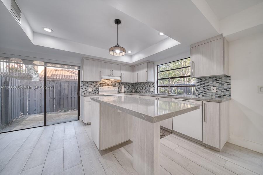 13289 SW 112th Ter Unit: 44-3