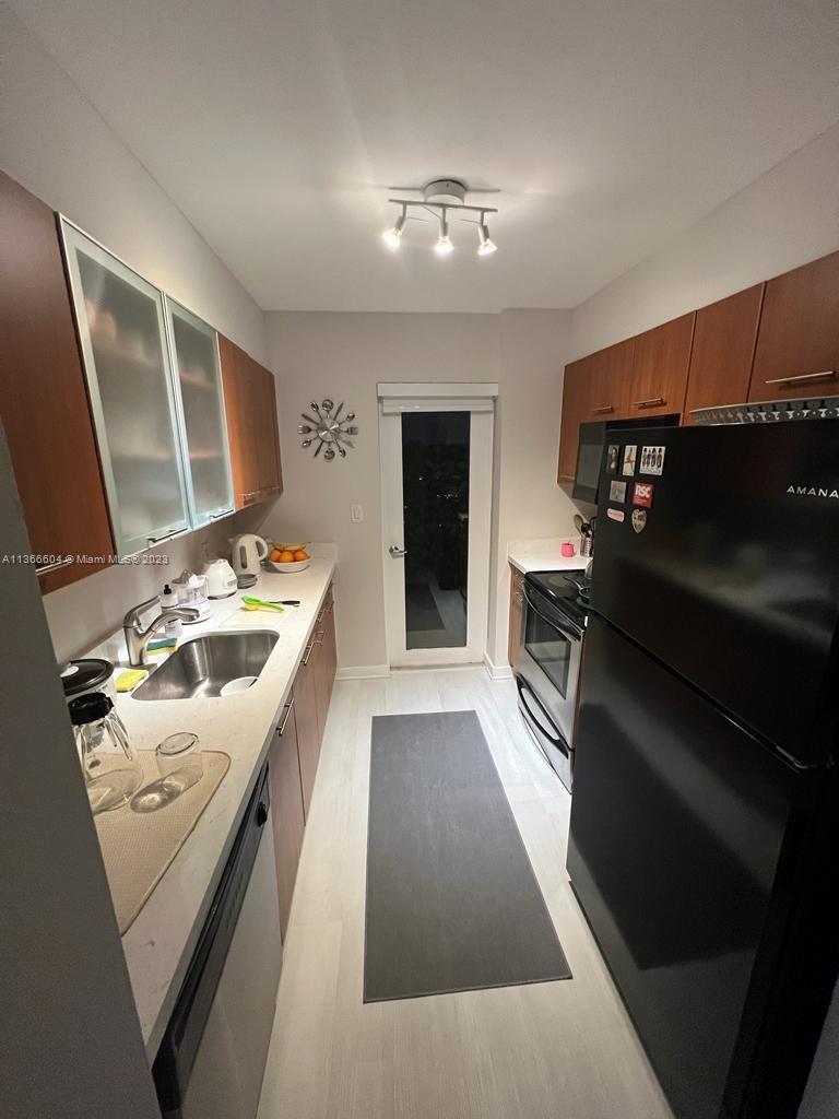 650 NE 64th St Unit: G508