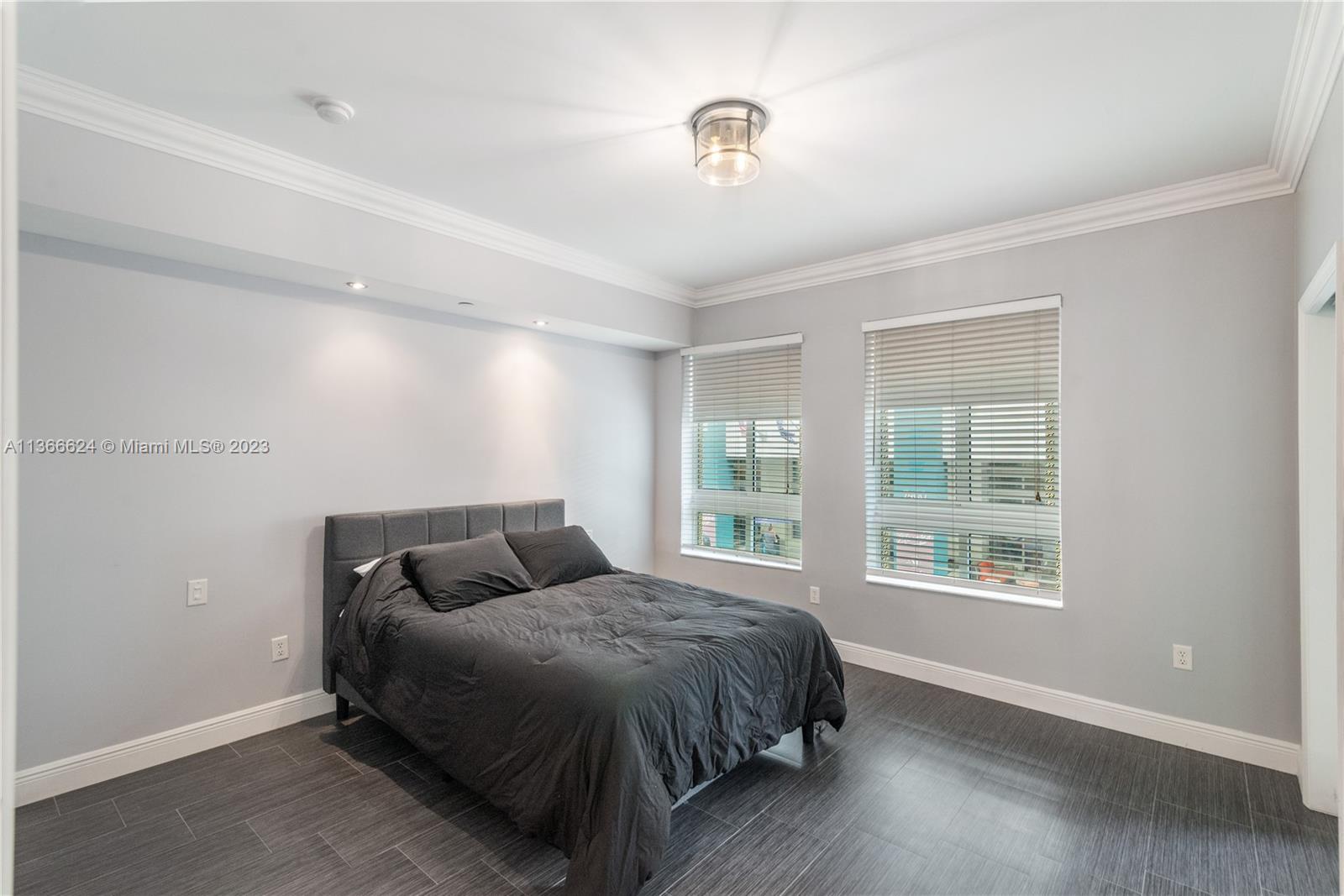 8945 SW 73rd Pl Unit: TH114S