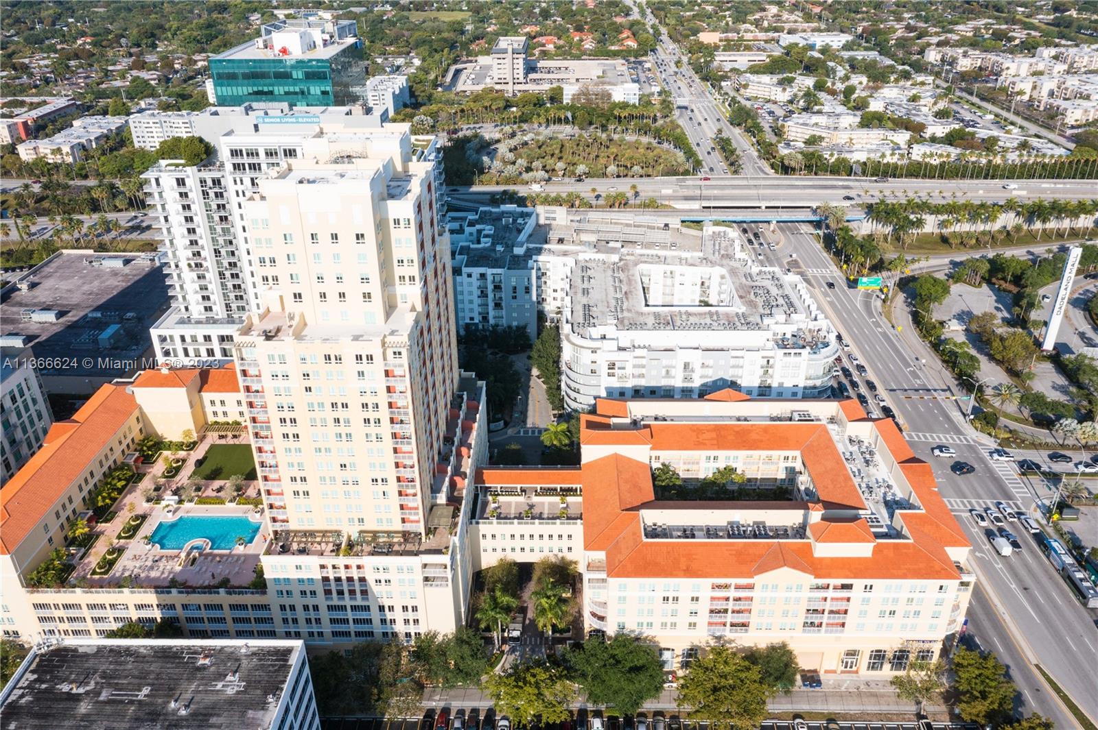 8945 SW 73rd Pl Unit: TH114S