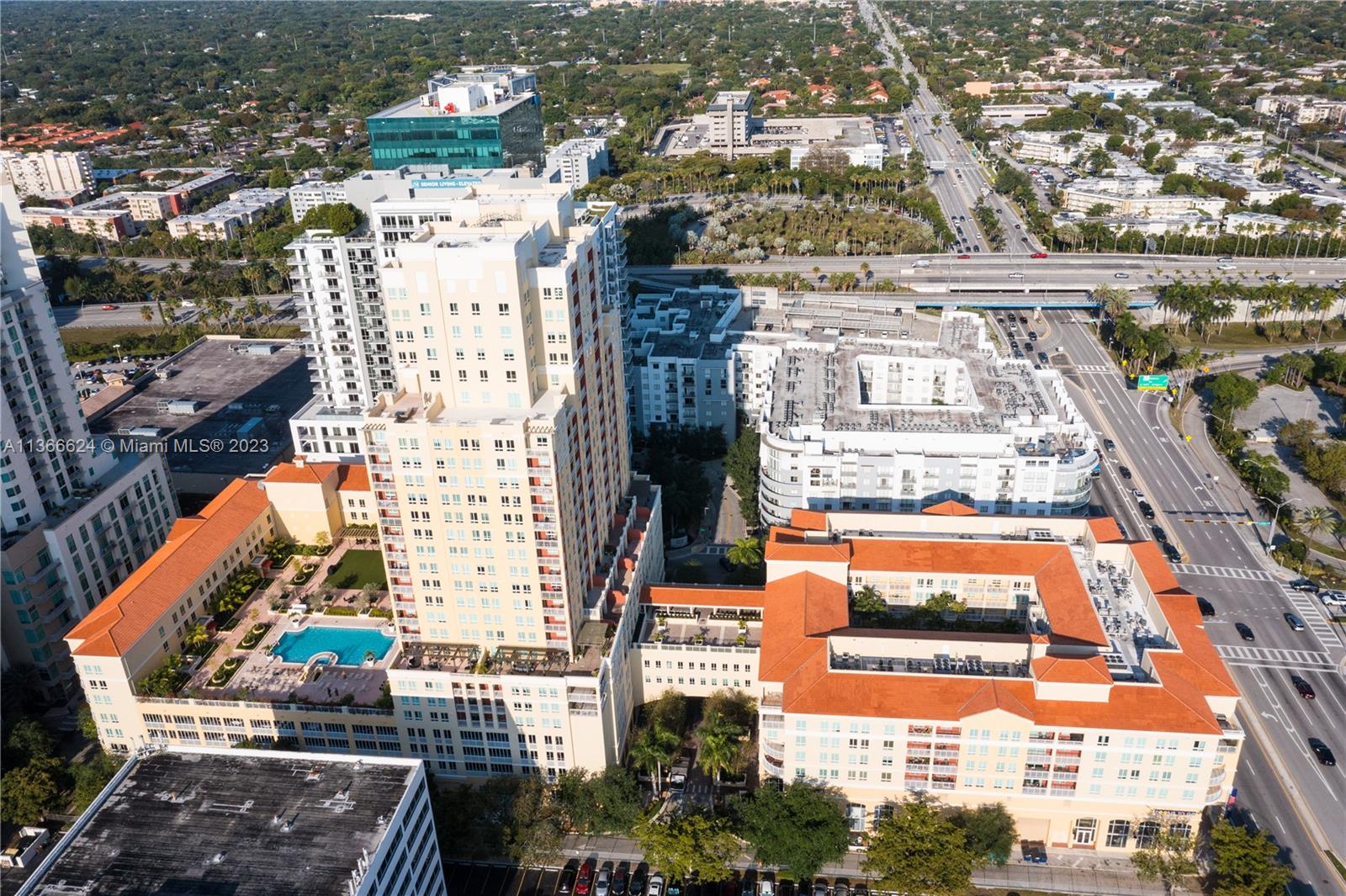 8945 SW 73rd Pl Unit: TH114S