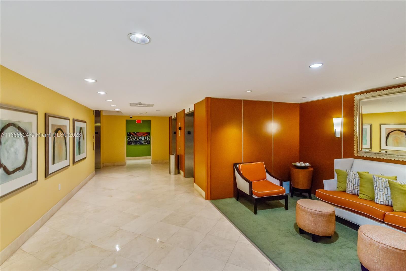 8945 SW 73rd Pl Unit: TH114S