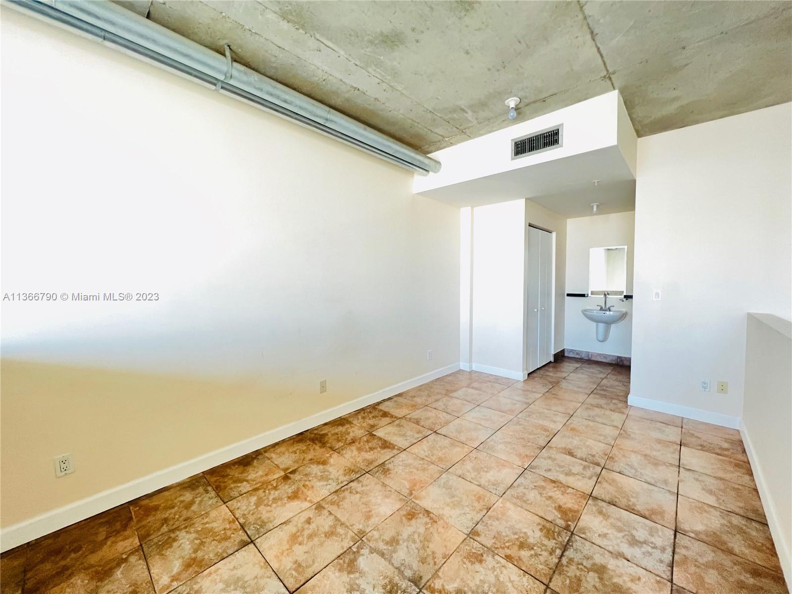 690 SW 1st Ct # 1705