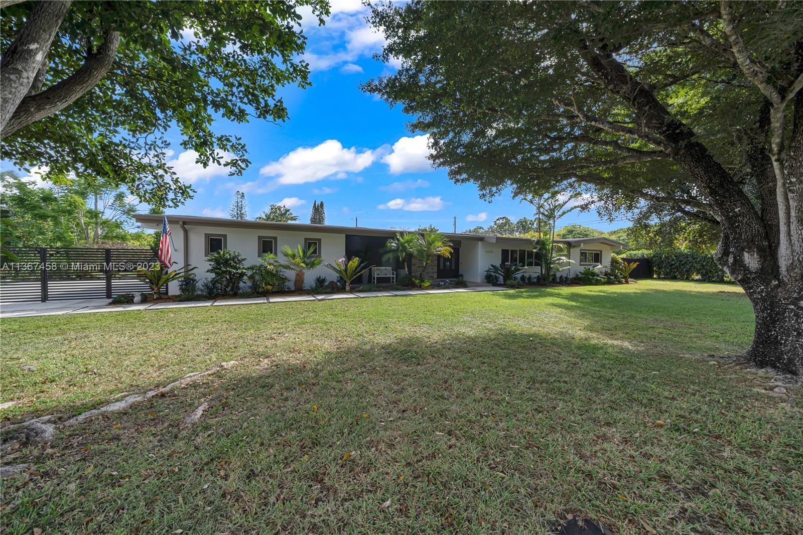 13545 SW 99th Pl
