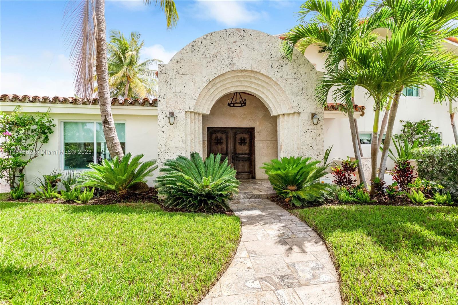 12515 Palm Rd