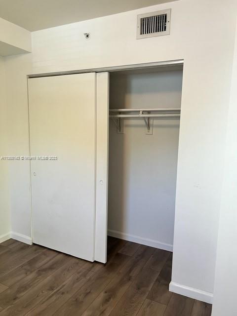 2740 SW 28th Ter Unit: 208