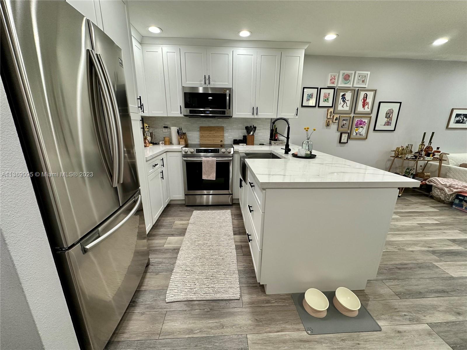 9301 SW 92nd Ave Unit: B112