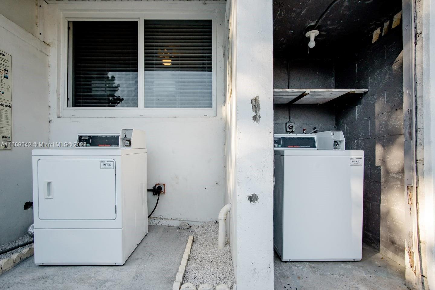 2160 NW 18th Ter Unit: 1