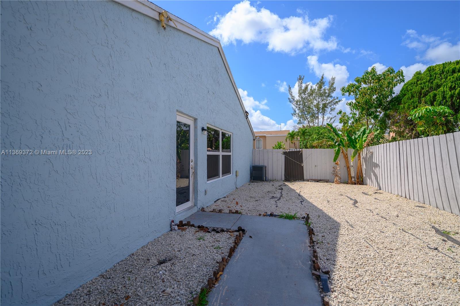 4465 NW 185th St