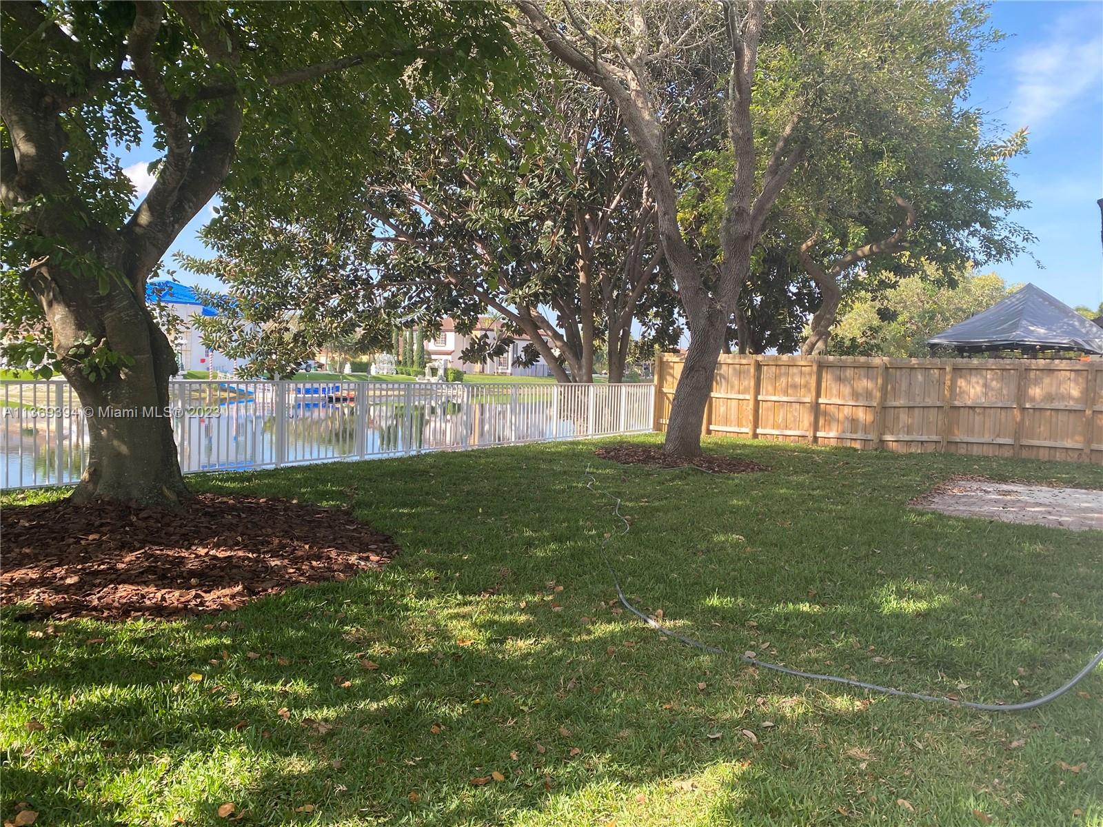 16350 SW 50th Ter