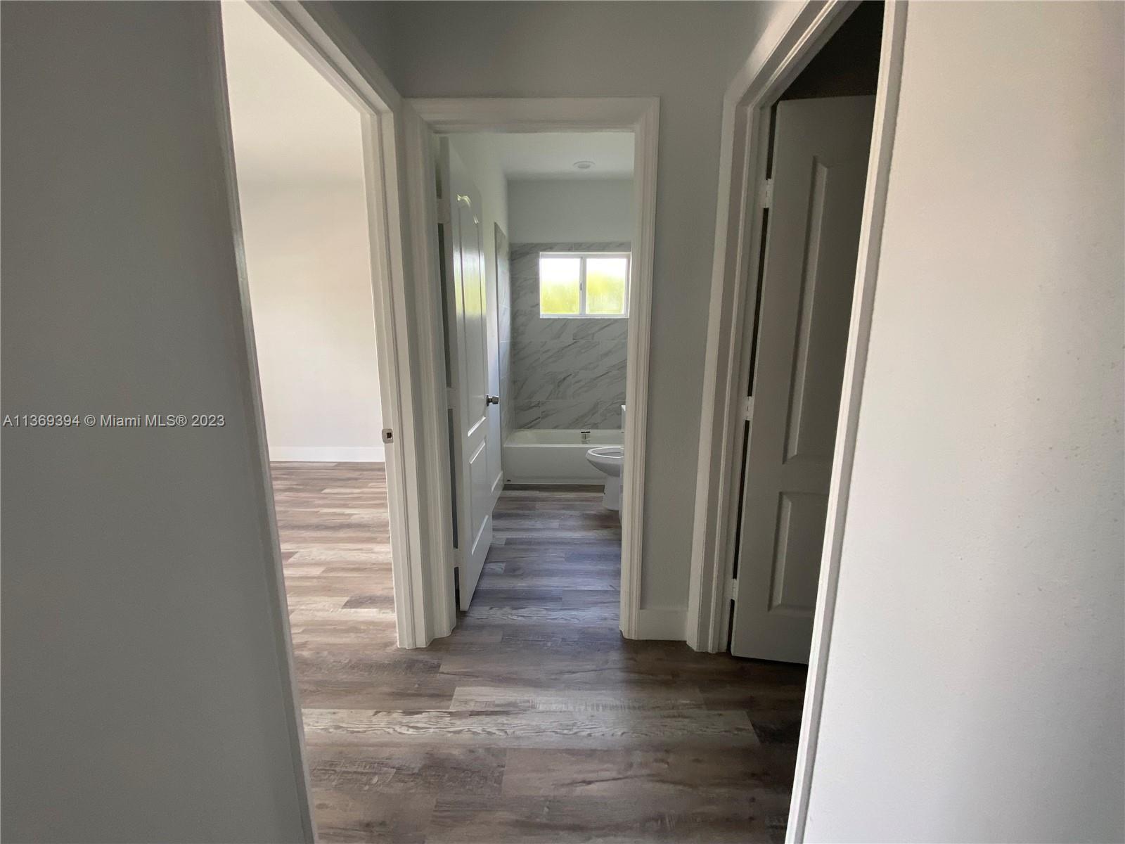 16350 SW 50th Ter