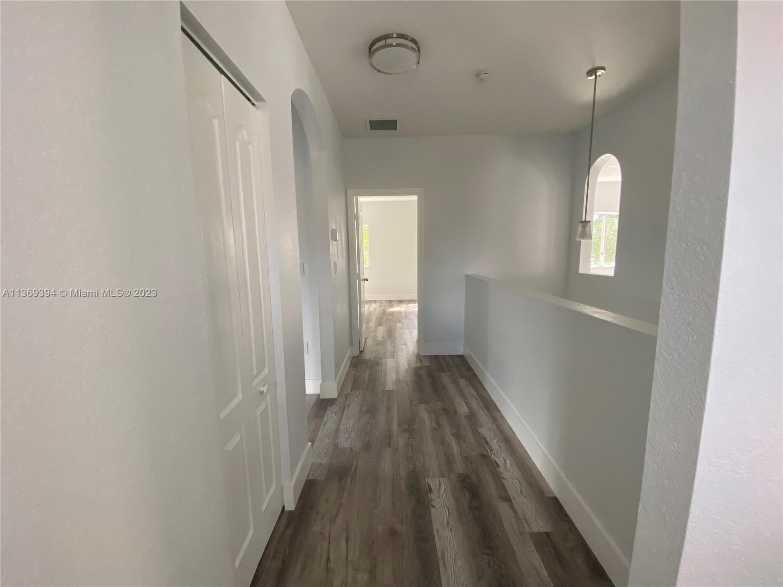 16350 SW 50th Ter