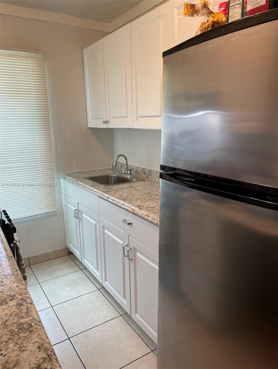 616,620 SW 8th Ave Unit: 616