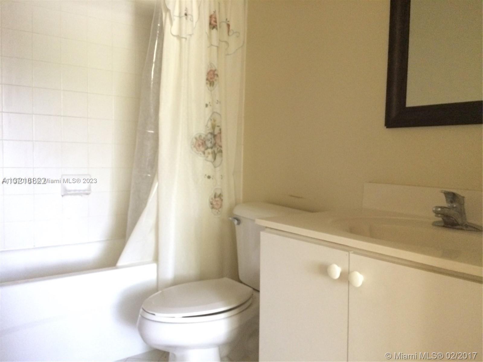 1301 SE 28th Ln Unit: 205-42