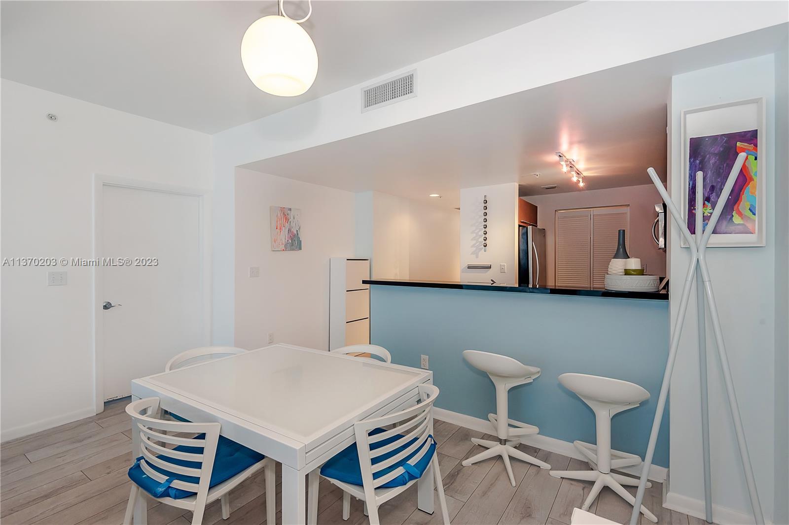 244 Biscayne Blvd # 1005