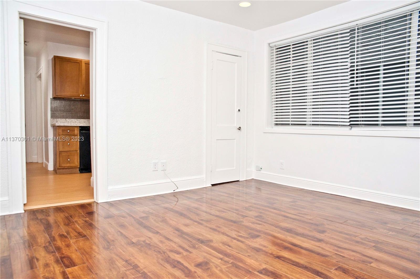 221 S 17th Ave Unit: 2