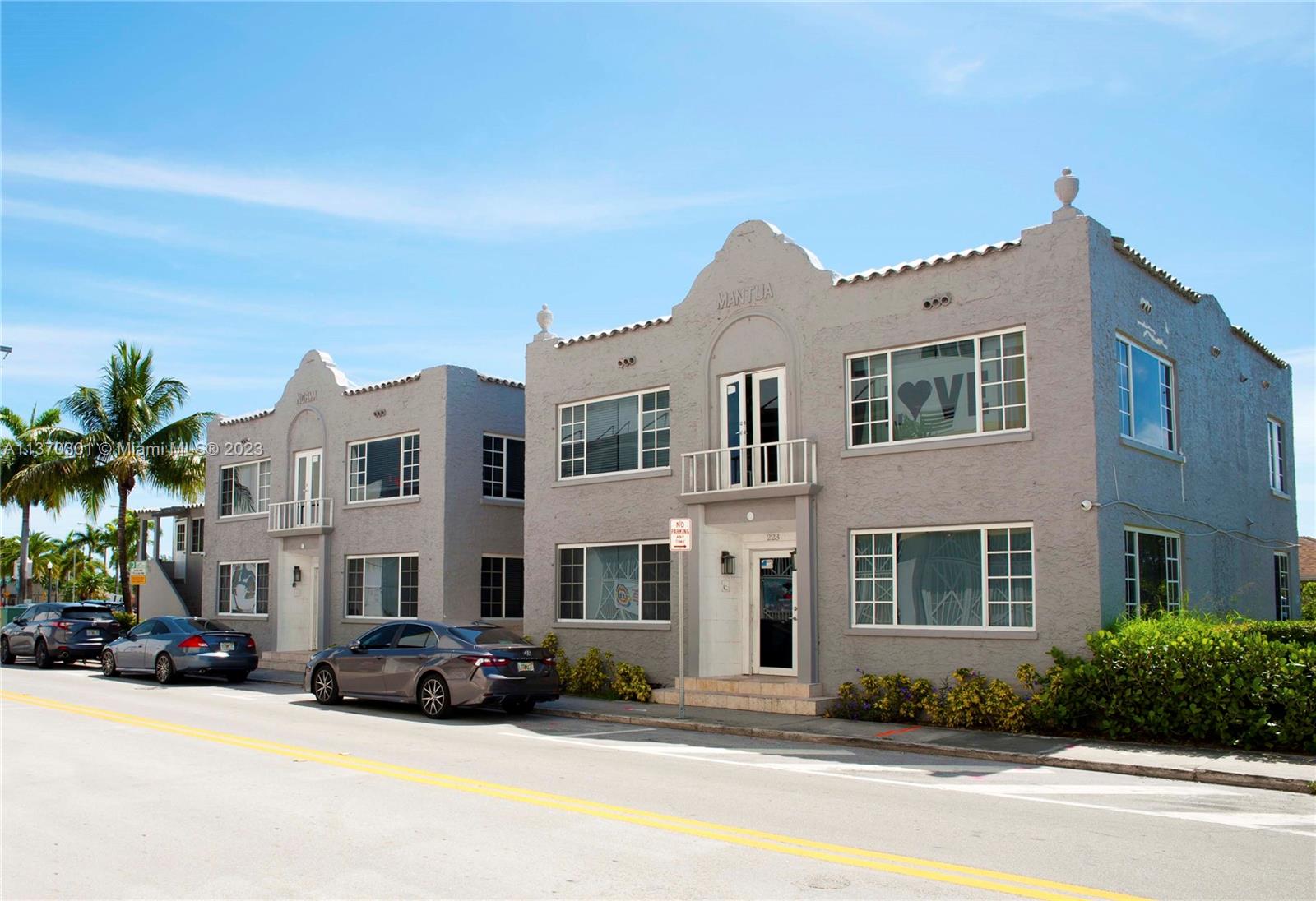 221 S 17th Ave Unit: 2