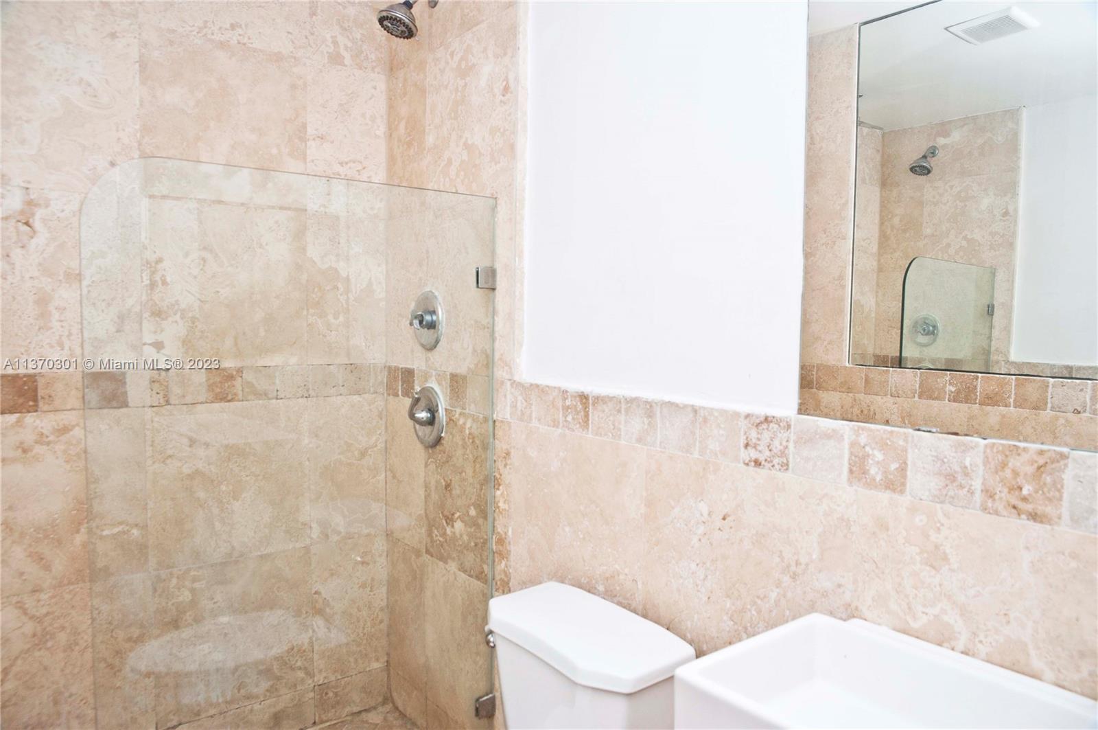 221 S 17th Ave Unit: 2