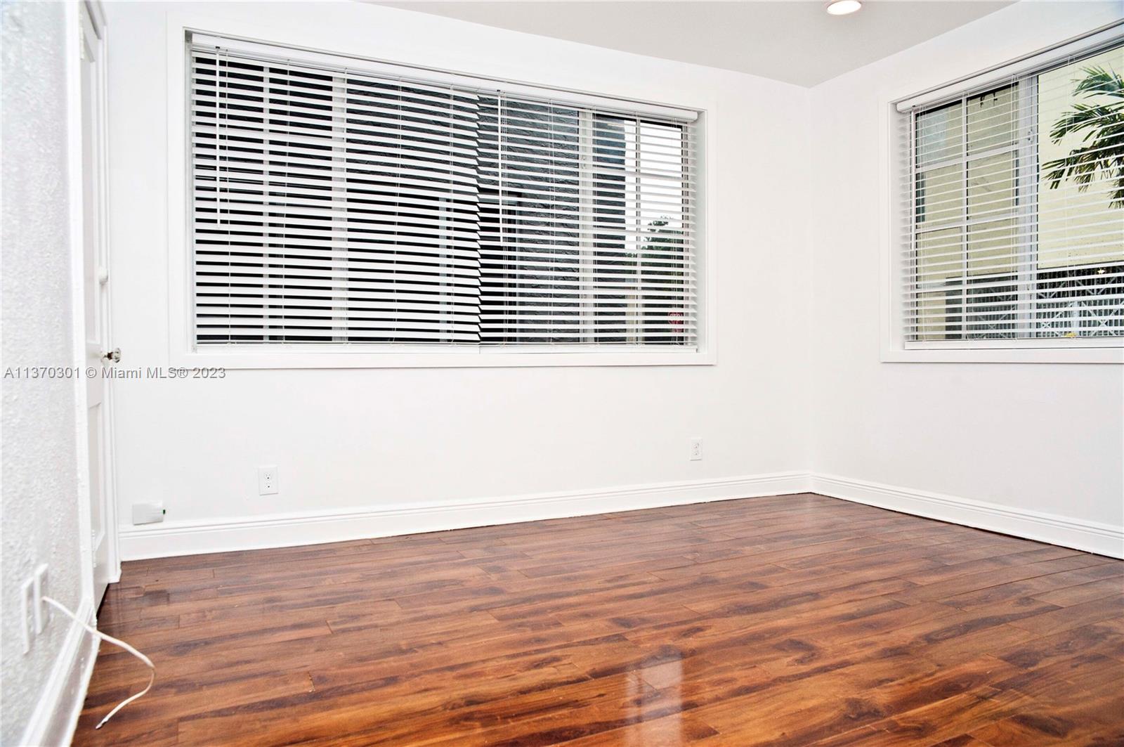 221 S 17th Ave Unit: 2