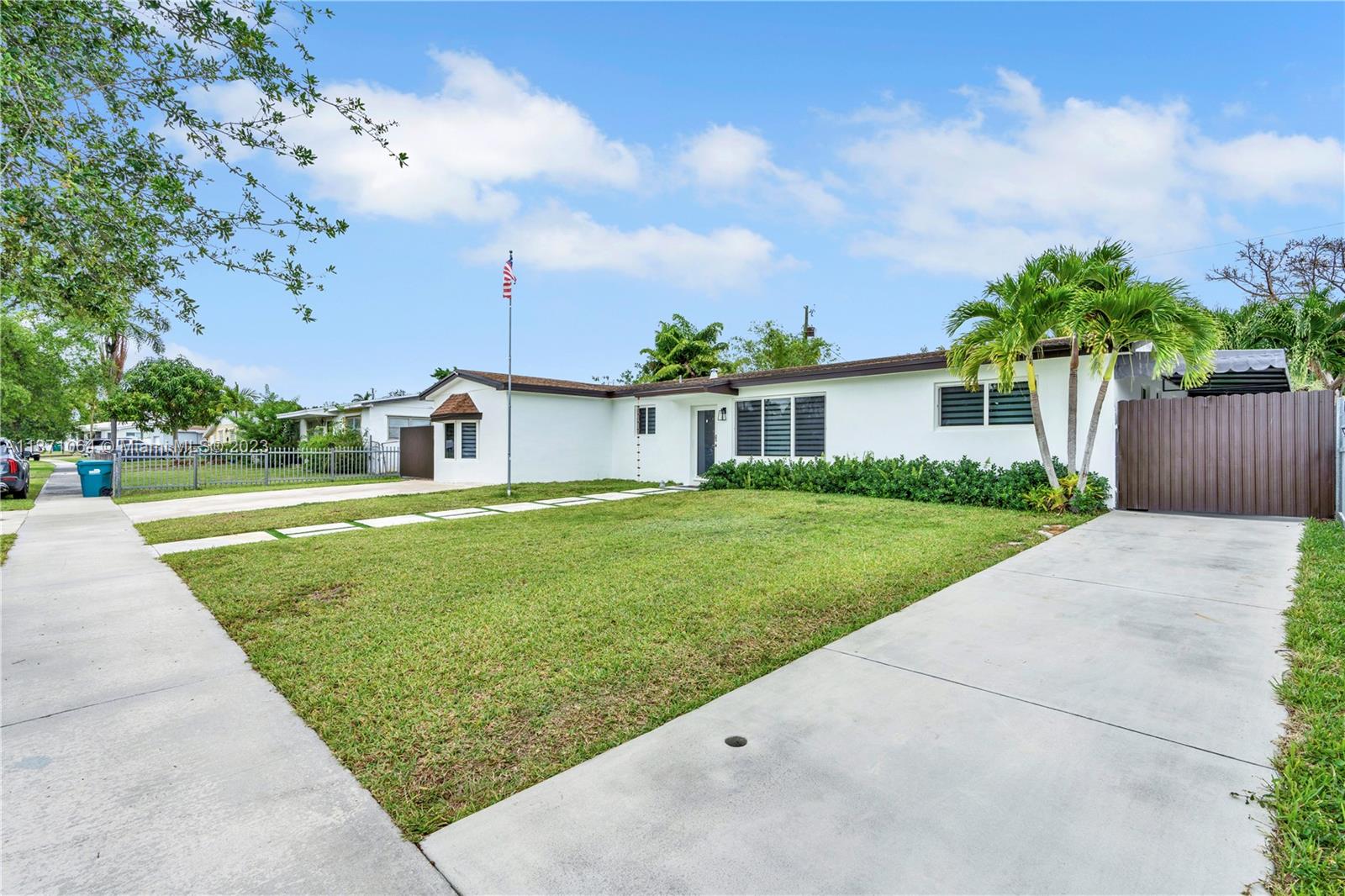 19911 Holiday Rd