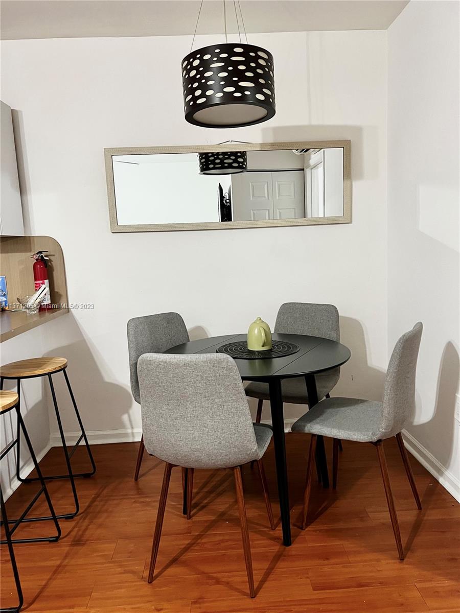6330 SW 79th St Unit: 21