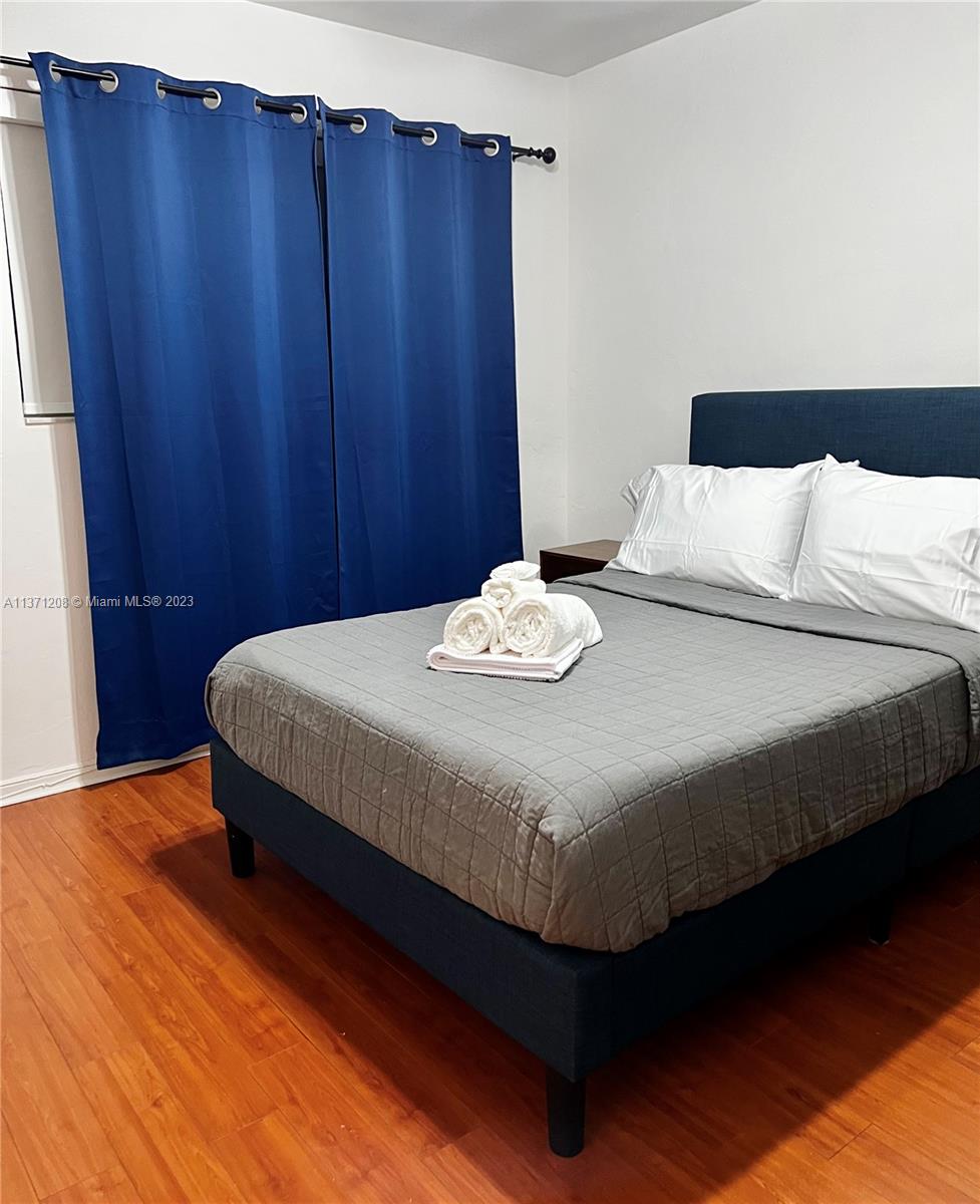 6330 SW 79th St Unit: 21