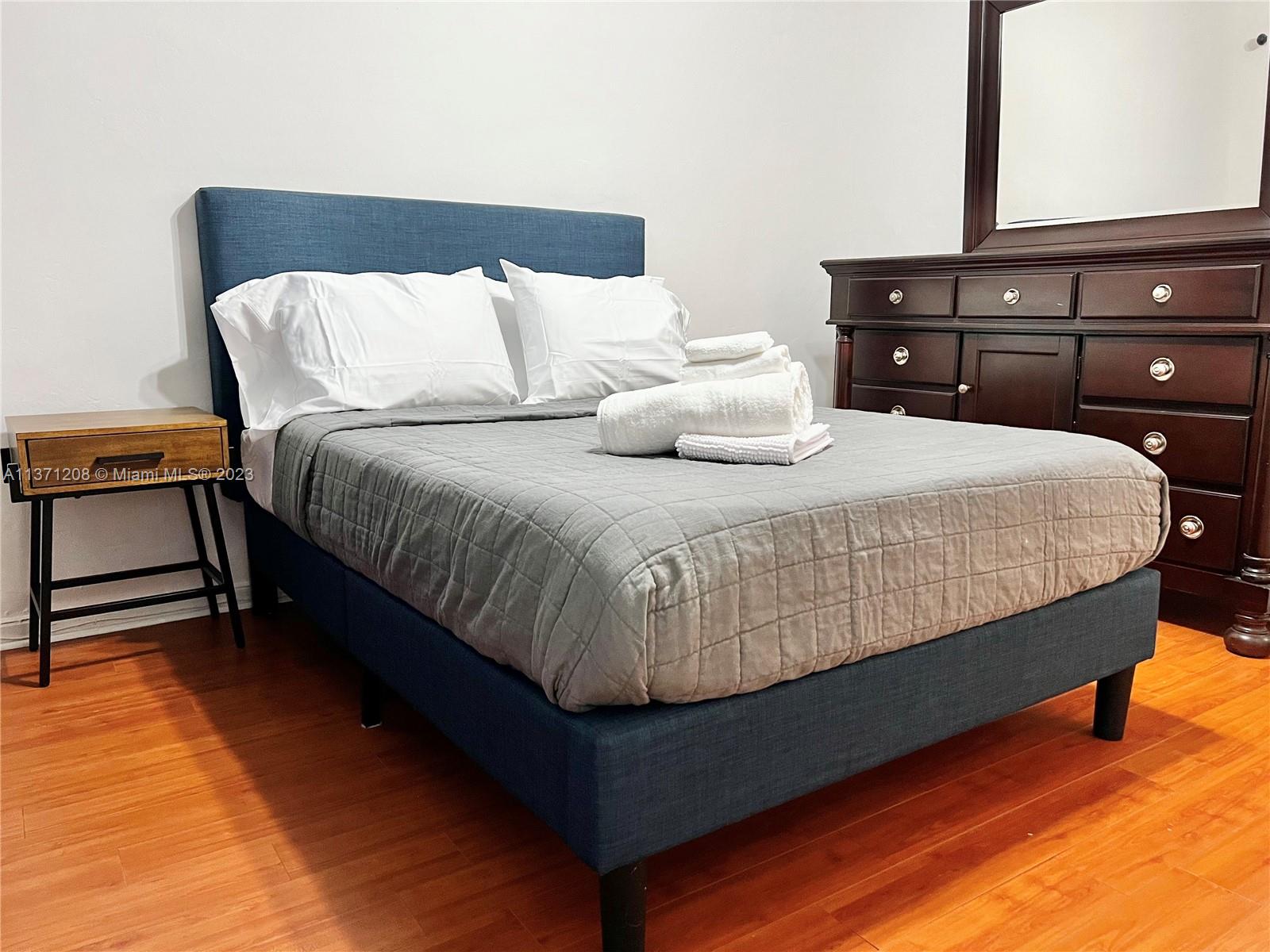6330 SW 79th St Unit: 21