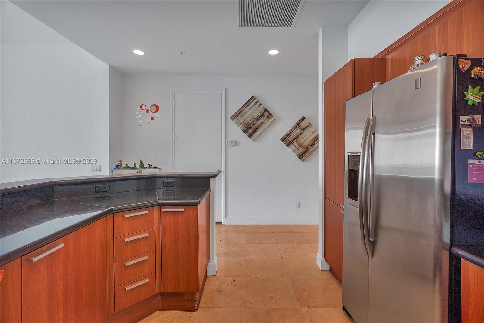 14951 Royal Oaks Ln Unit: 2601