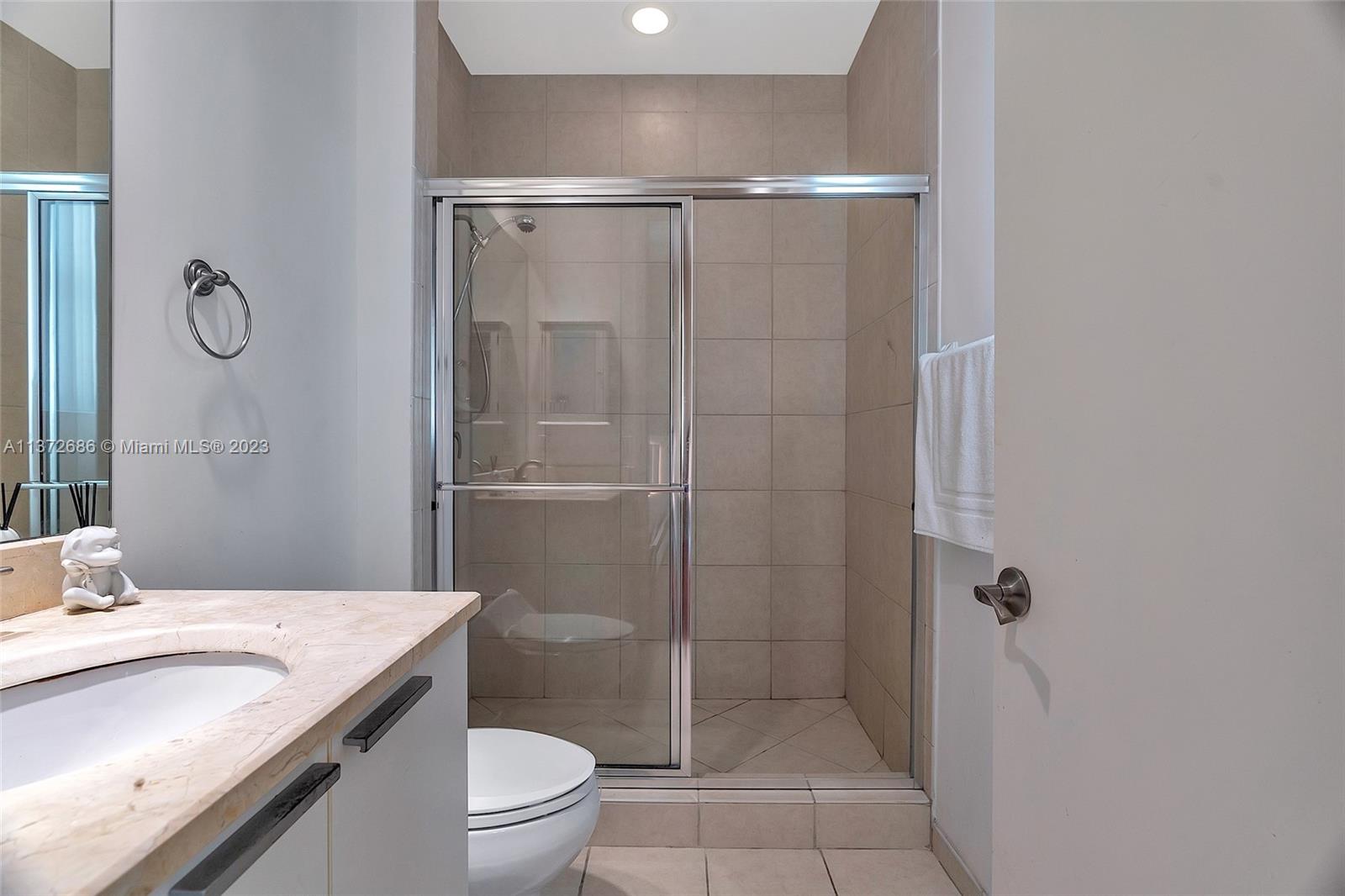 14951 Royal Oaks Ln Unit: 2601