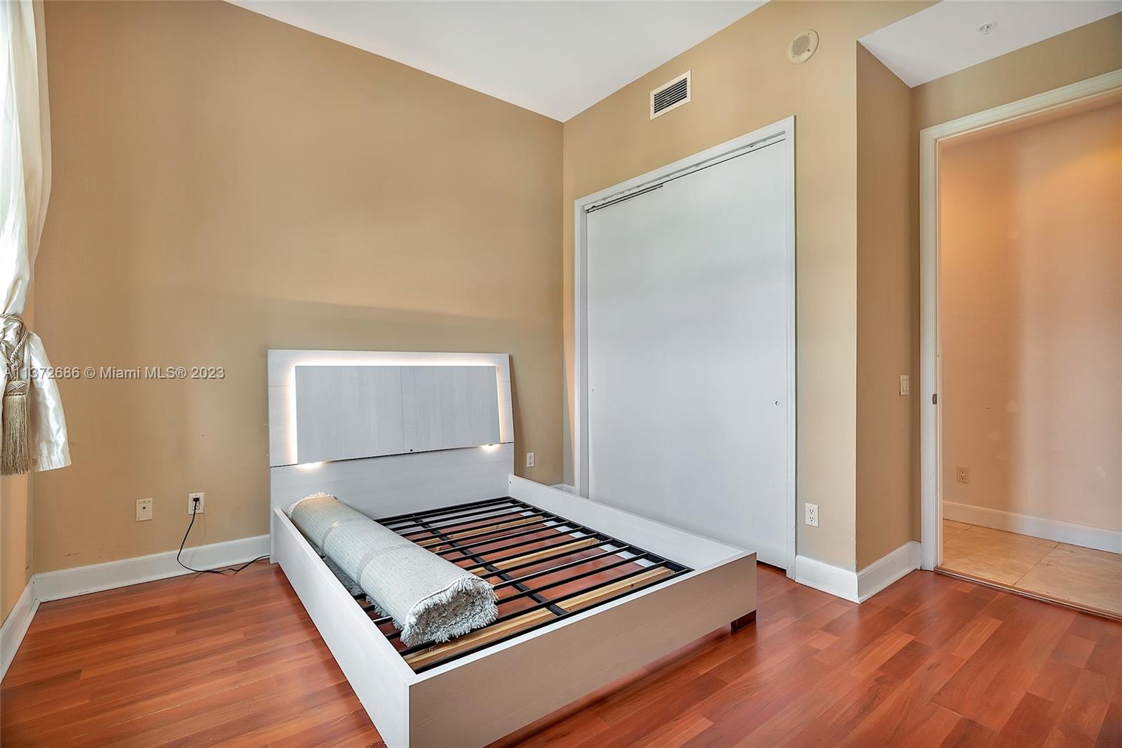 14951 Royal Oaks Ln Unit: 2601