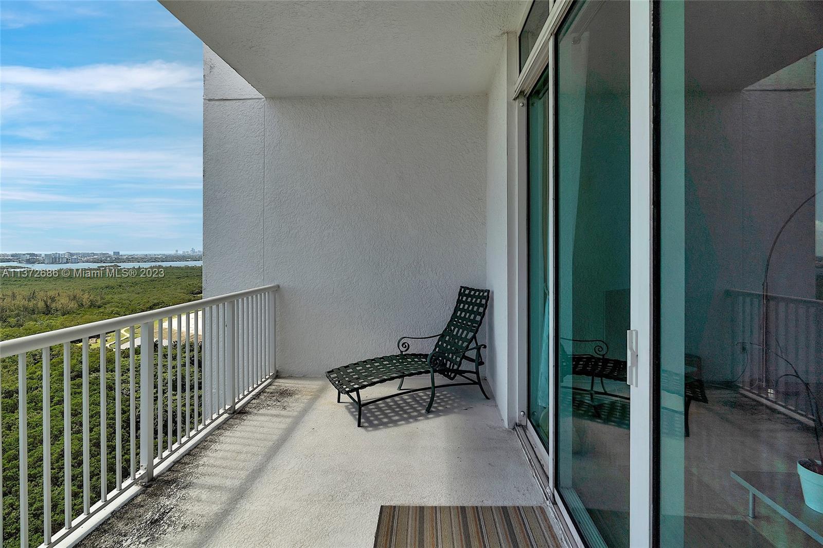 14951 Royal Oaks Ln Unit: 2601