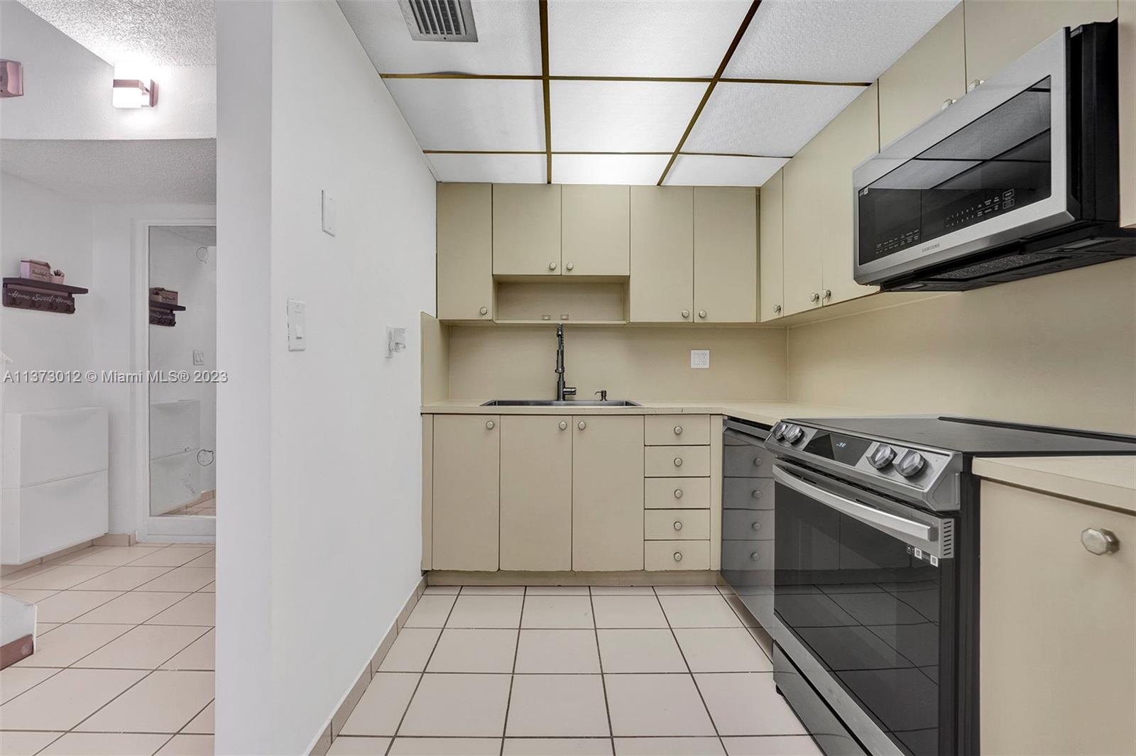 20 NW 87th Ave Unit: A223