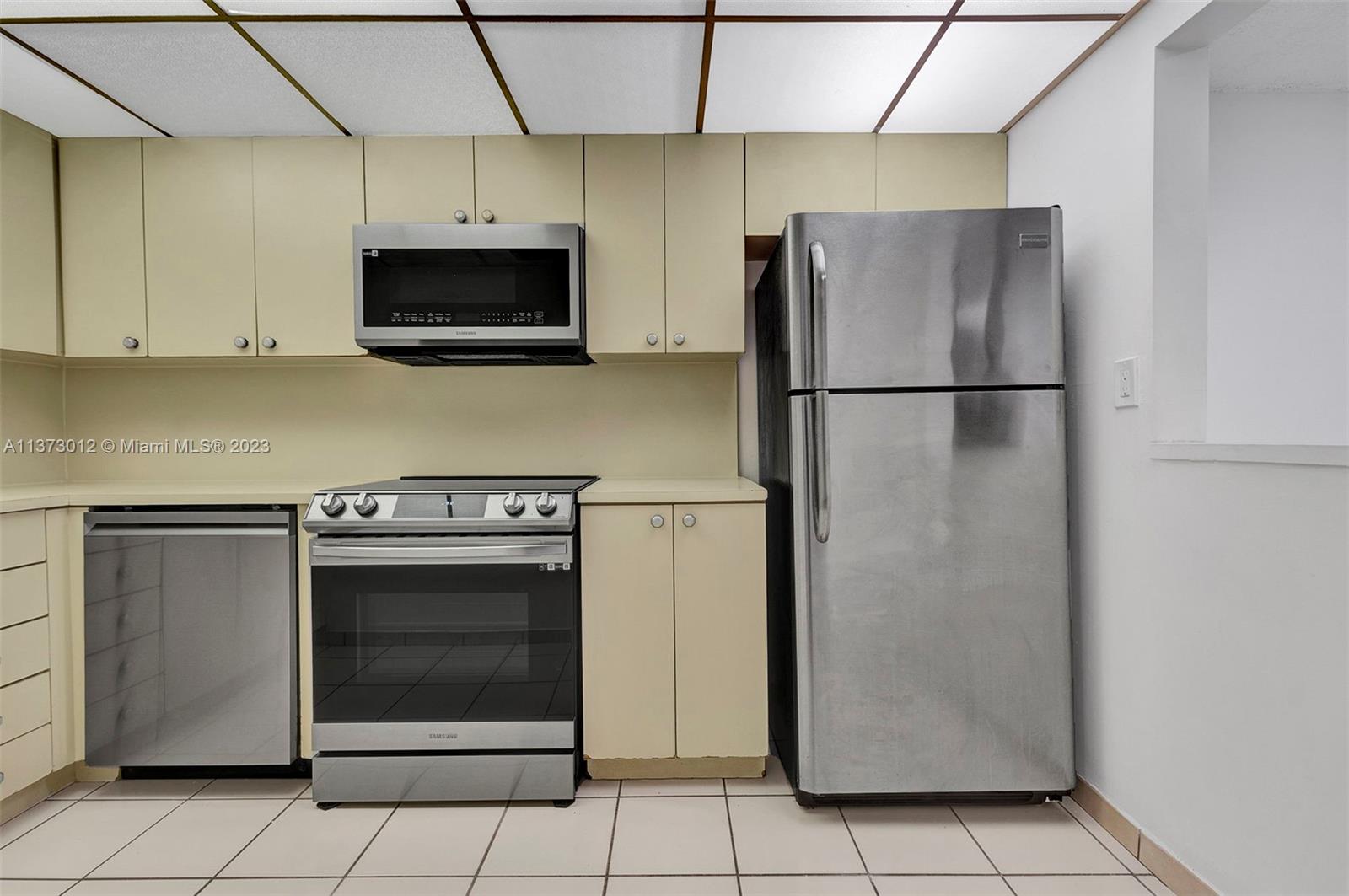 20 NW 87th Ave Unit: A223