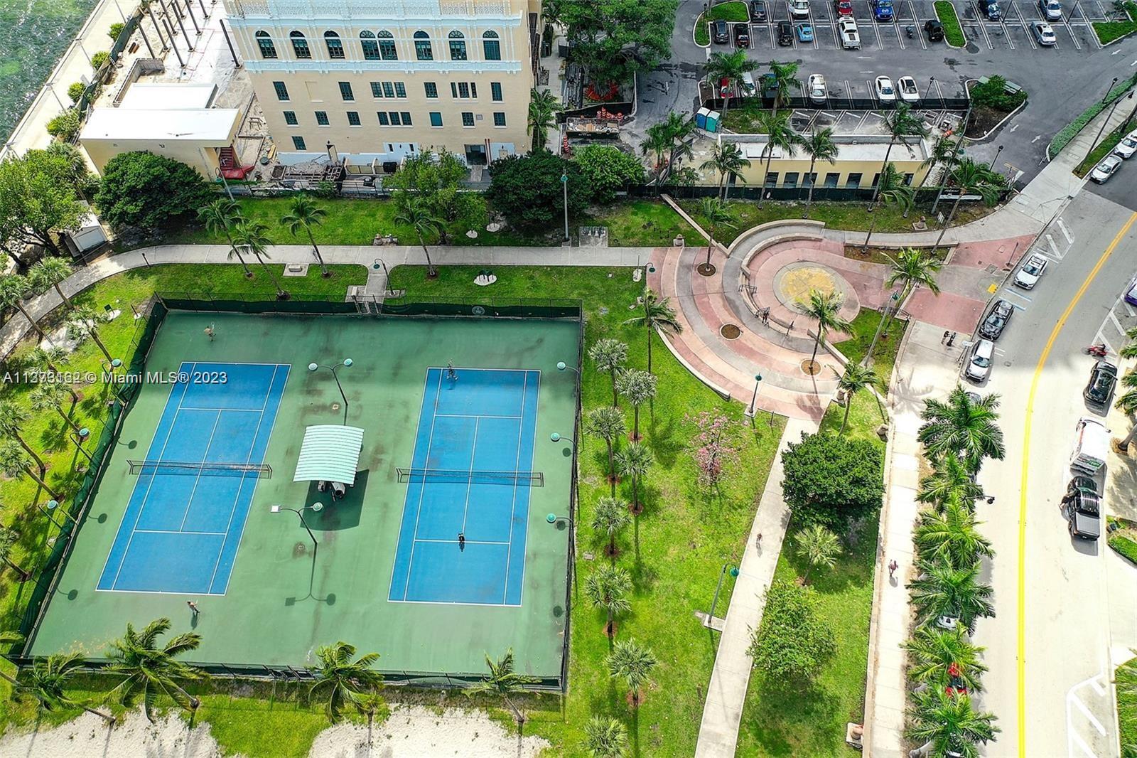 1750 N Bayshore Dr Unit: 2801