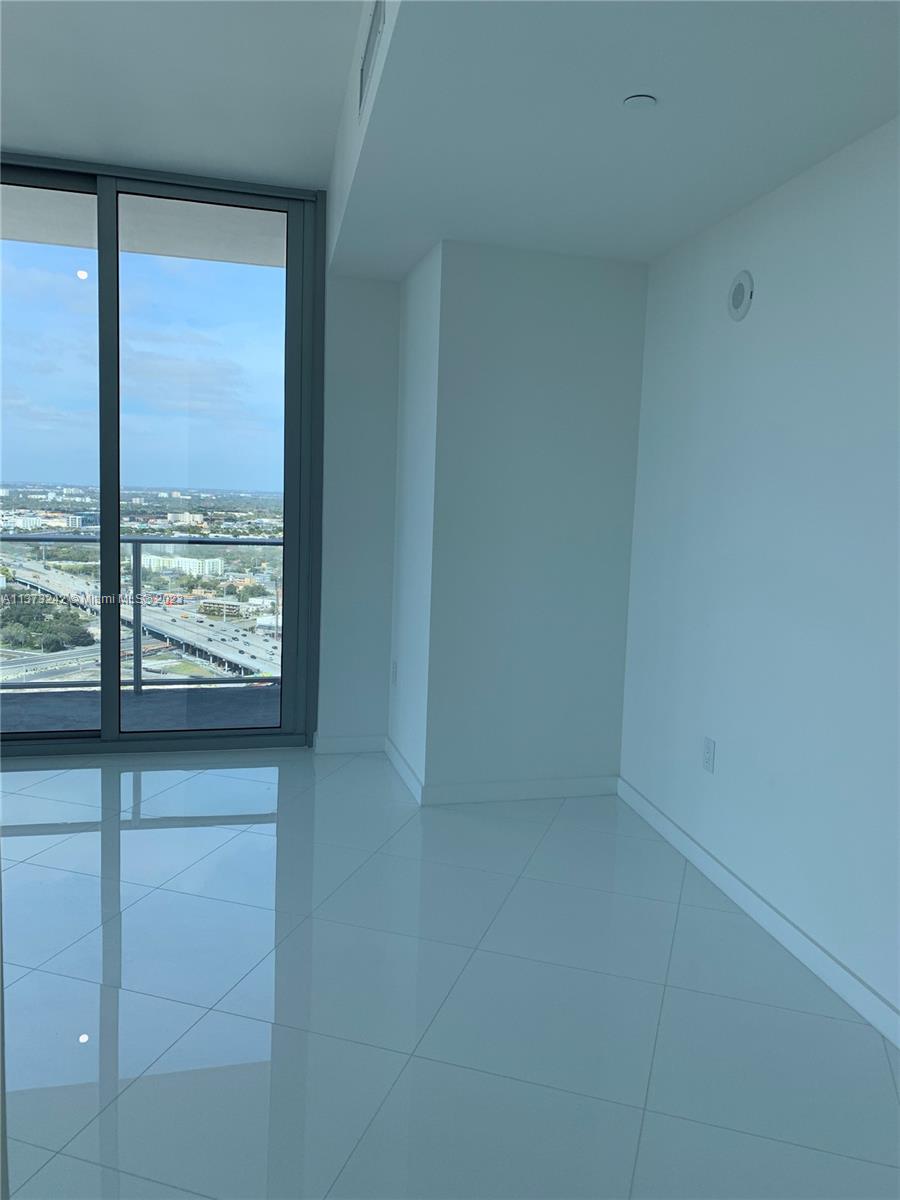 851 NE 1st Ave Unit: 3002
