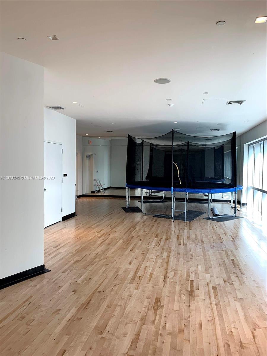 851 NE 1st Ave Unit: 3002
