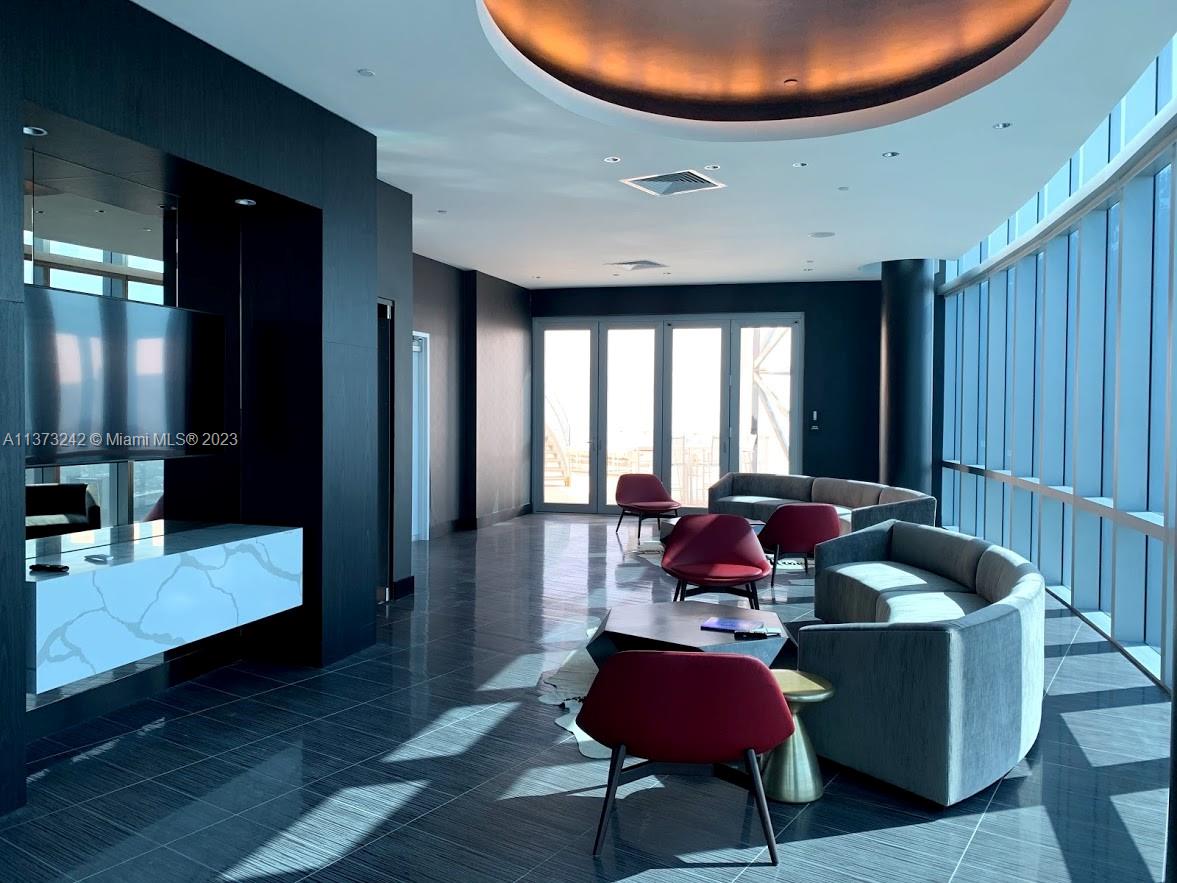 851 NE 1st Ave Unit: 3002